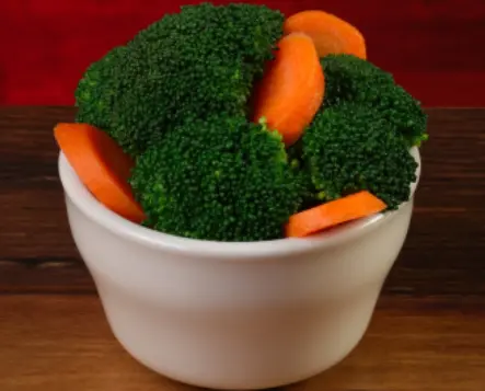 Steamed Broccoli and Carrots